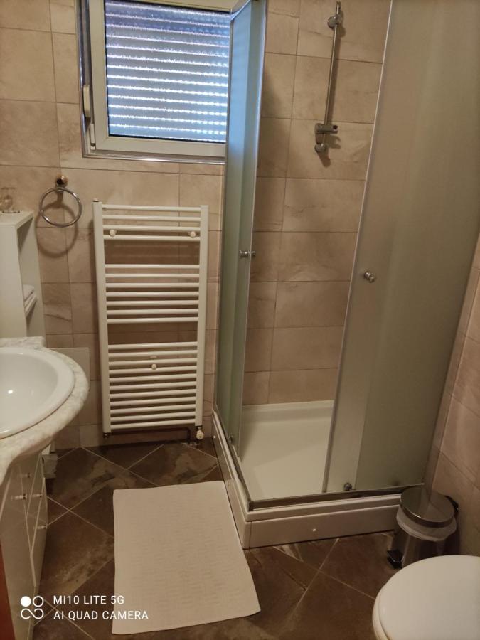 House Bogovic Apartman Károlyváros Kültér fotó