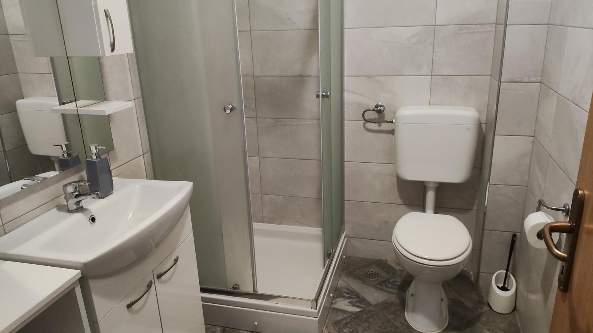 House Bogovic Apartman Károlyváros Kültér fotó