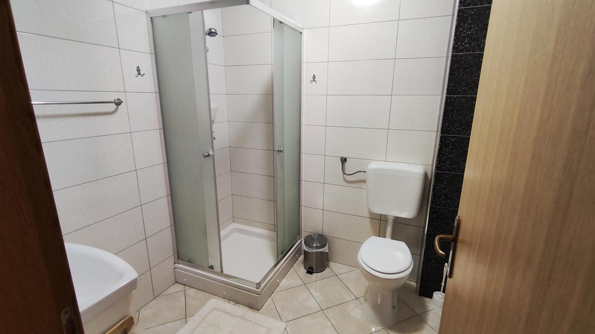 House Bogovic Apartman Károlyváros Kültér fotó