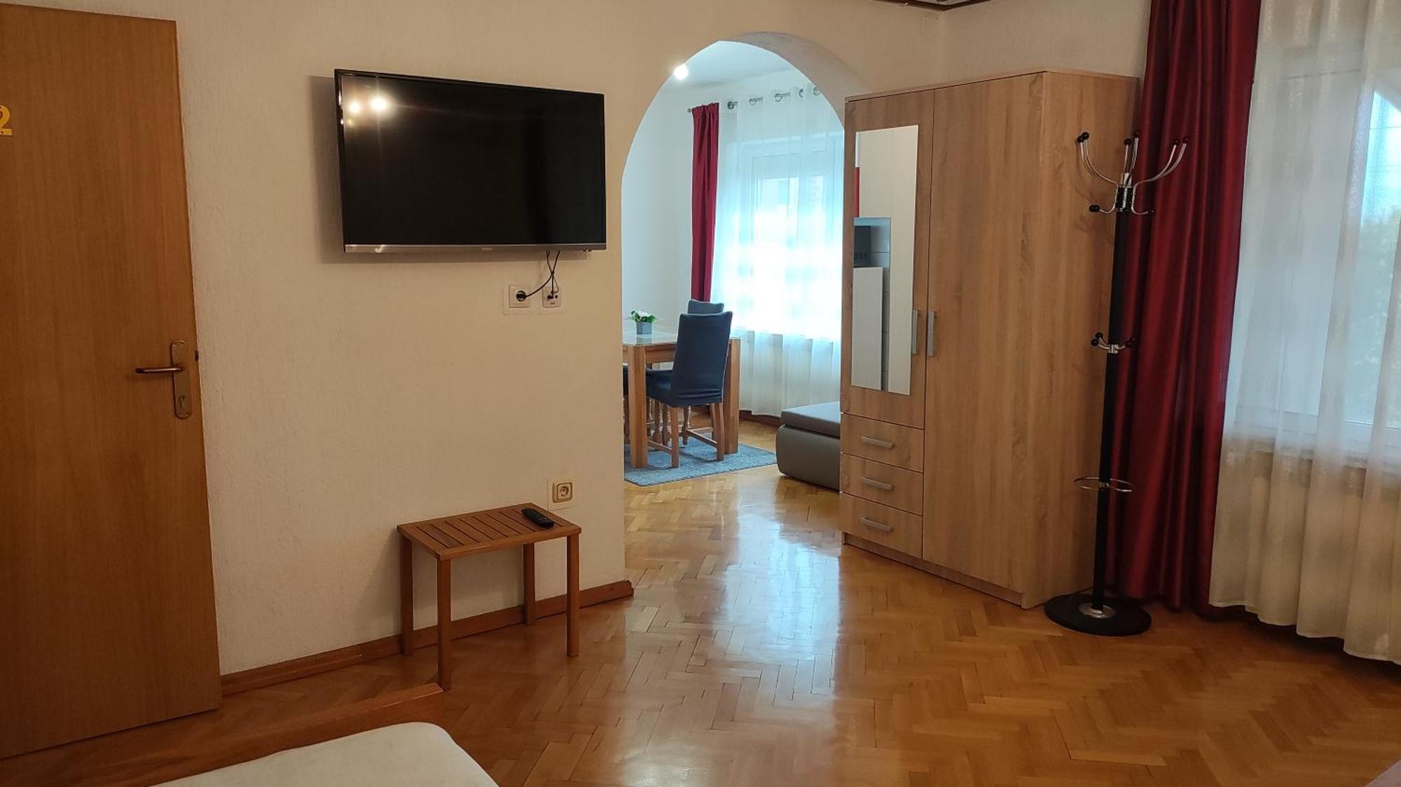 House Bogovic Apartman Károlyváros Kültér fotó
